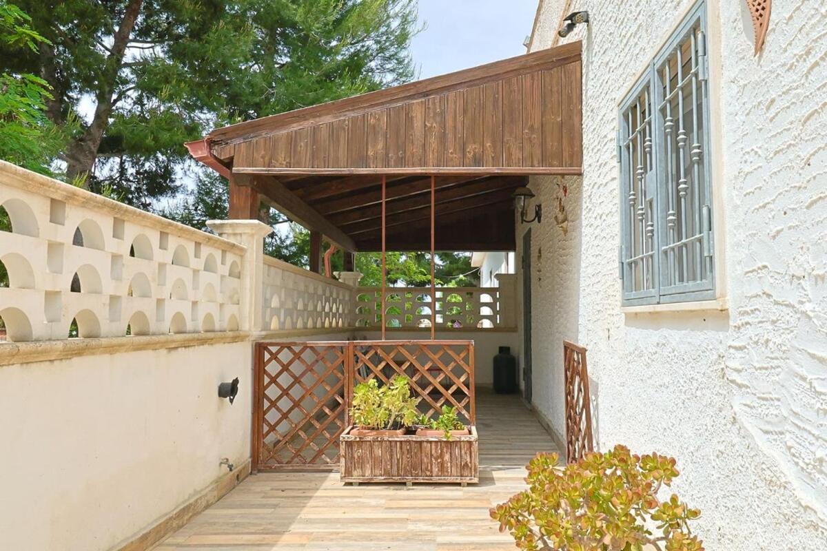 Villa Le Conchiglie Di Taranto Mediterranea Pulsano Exterior photo